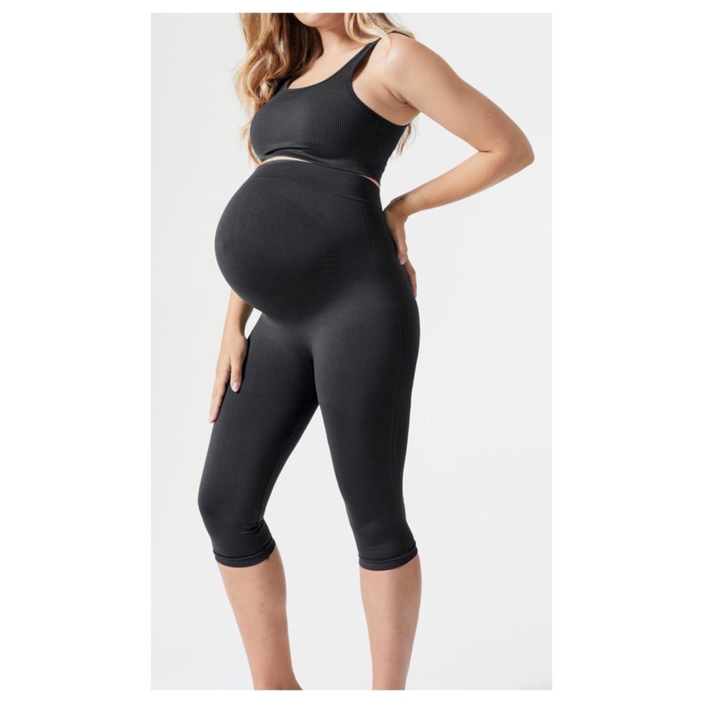 NWT Blanqi maternity crop leggings